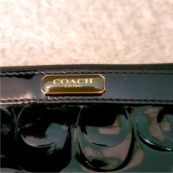 Authentic Coach Monogram Black Patent
Leather Wristlet - Picture 4 of 9